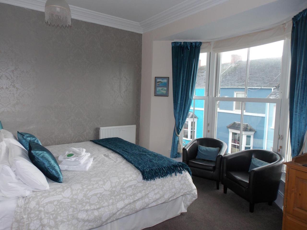 Ivy Bank Guest House Tenby Kültér fotó