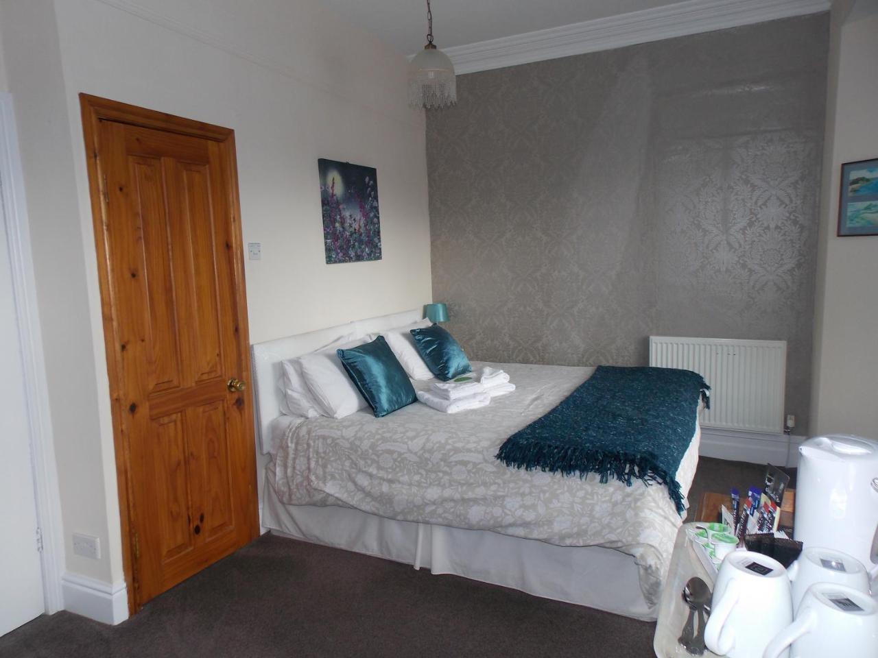 Ivy Bank Guest House Tenby Kültér fotó
