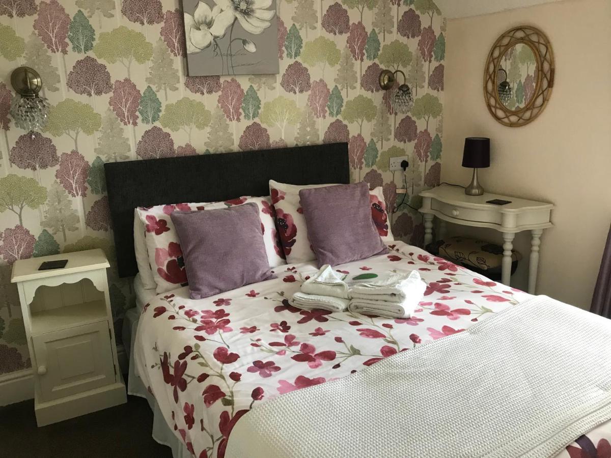 Ivy Bank Guest House Tenby Kültér fotó
